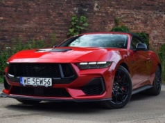 Test Ford Mustang Convertible V8: Najtańszy kabriolet z silnikiem V8 w Europie