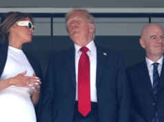 Patrzyli tylko na twarz Melanii. Skradła całe show, gdy się pojawiła