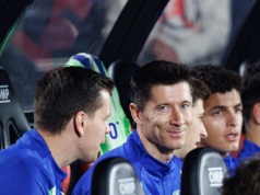 Lewandowski i Szczęsny na osiemnastce Yamala. Drony, raperzy i afera