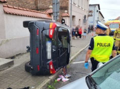 Usiłowanie zabójstwa. Jechał chodnikiem i taranował ludzi w Chełmnie