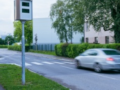 Fotoradar zmierzy hałas. Zrobi zdjęcie, nagra film i odczyta numery