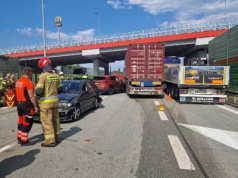 Zderzenie czterech aut pod Rawą Mazowiecką. Utrudnienia na S8