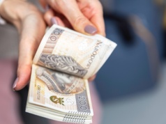 Ile zarabiają lekarze? Nawet ponad 100 tys. zł