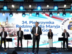 Bayer Full dla Radia Maryja na Jasnej Górze. W sieci oburzenie "zarabianiem na Panu Bogu"