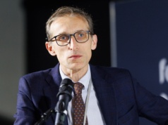 Nowoczesne leczenie w raku piersi: nawroty rzadsze nawet o połowę. Rozmowy Forum Zdrowia Kobiet