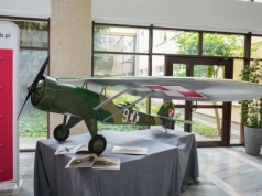 Lublin R-XIII ma wzbić się w powietrze