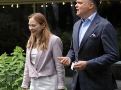 Hołownia jako „syndyk masy upadłościowej”? Czy lider Polski 2050 utrzyma partię i miejsce w polityce?