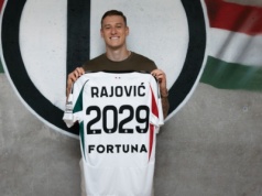 Transfer warty miliony dopięty. Legia Warszawa kupiła nowego napastnika