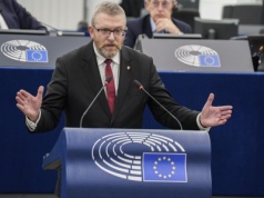 Braun i immunitet: PE zajmie się wnioskiem za dwa miesiące