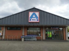 Aldi tnie ceny nawet o 50% od środy. Na liście hity do domu i na wakacje