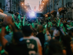 Parada Wolności w tym roku jeszcze grubsza. Trzy dni imprez i powrót do halowego after party