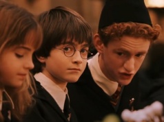 Aktorom z serialu Harry Potter zbudowano szkołę na planie. Spędzą tam 8 lat