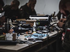 Wojsko Polskie szuka dronów FPV. Wątpliwości i zmian