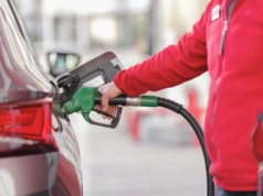 Diesel drożeje mimo spadków w hurcie. Co dalej z cenami paliw?