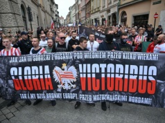 Konfederacja kontra migracja. Protesty w 80 miastach. Zapowiedź setek tysięcy uczest…