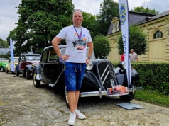 Citroën Traction Avant BN z 1955 roku – „jeżdżę dla przyjemności, nie dla prędkości”
