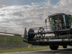 Kara za jazdę kombajnem po drodze. Rolnicy muszą to wiedzieć!