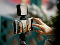 TikTok na wakacje. Radzimy jak skorzystać z trendów