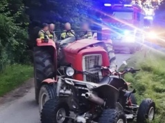 Czołowe zderzenie traktora z quadem. Tragiczny wypadek w Małopolsce