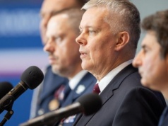 Siemoniak: najwięcej zabójstw, o które byli podejrzani cudzoziemcy, było w 2021 r.