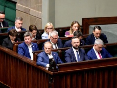 Niewielu Polaków wierzy, że rekonstrukcja pomoże Tuskowi