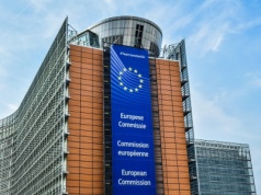 Komisja Europejska walczy z Facebookiem. Grzywna może wynieść nawet 5% średniego dziennego obrotu firmy