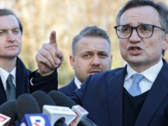 Tusk i jego ludzie sfałszowali dokument państwowy. Jest zawiadomienie