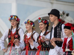 Trwa 11. Polonijny Festiwal Dziecięcych Zespołów Folklorystycznych na Podkarpaciu [ZDJĘCIA]