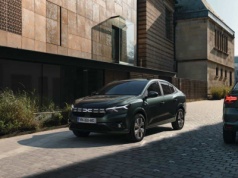 Dacia będzie oficjalnym samochodem premiera Rumunii? Rząd rozważa nowy model współpracy