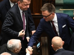 Mamy przekaz dnia PiS. Chodzi o tajną kolację Kaczyńskiego z Hołownią [TYLKO U NAS]