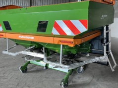 Który rozsiewacz wybrać - Amazone ZA-V 3200 czy ZA-TS 3200?