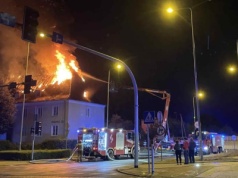 Nocny pożar budynku w Ciechanowie