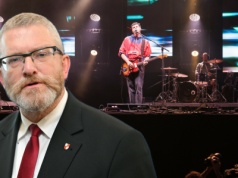 Przerwany koncert Myslovitz. Poszło o plakat z Grzegorzem Braunem. Padły ostre słowa