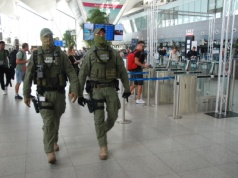 Ukrainiec groził na lotnisku w Gdańsku bombą