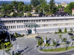 Chcesz poczuć się jak prezydent? Urząd miasta sprzedaje samochody