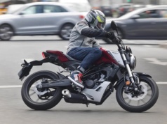 Prawo jazdy kat. B pozwala jeździć motocyklami i to nie tylko 125