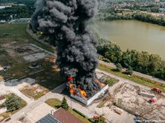 Pożar hali magazynowej w Sochaczewie