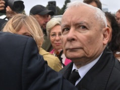 Nawrocki wie, że Kaczyński partii oddać nie chce. Ma swój plan [OPINIA]