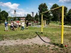 Chcą zlikwidować boisko dla dzieci które funkcjonuje od 60 lat. Autor pomysłu nie miał odwagi się podpisać