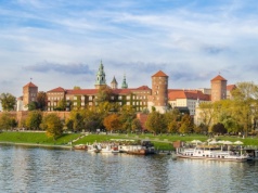 Rynek IT w Krakowie – zdominowany przez firmy zagraniczne i AI