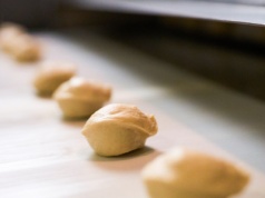 Producent pieczywa rozbuduje zakład za 70 mln zł