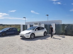 CHORWACJA. Większy Supercharger Zadar. Raptem kilka dni temu było głośno o notorycznych korkach [+Orlen, +Multikino]