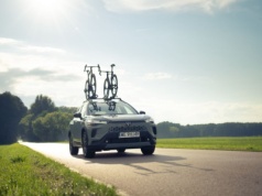 Limitowane Toyoty dla fanów dwóch kółek i Tour de Pologne