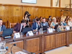 Radni PiS zawieszeni [ Wiadomości ]