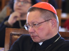 Kardynał Ryś popełnił błąd. Z ksenofobią trzeba walczyć – ale zarazem bronić granic