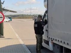 Ukraińcy podrabiają dokumenty by uciec z kraju. Polskie służby alarmują