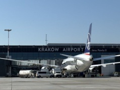 Spadek opłat za koordynację lotów w Polsce
