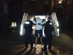 Interwencja na Starym Mieście w Olsztynie: 32-latek z narkotykami zatrzymany przez policję