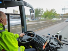 Publiczny transport zbiorowy po nowemu. Ekspert rozłożył projekt na części