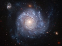 Astronomowie uchwycili galaktykę spiralną w gwiazdozbiorze Erydanu